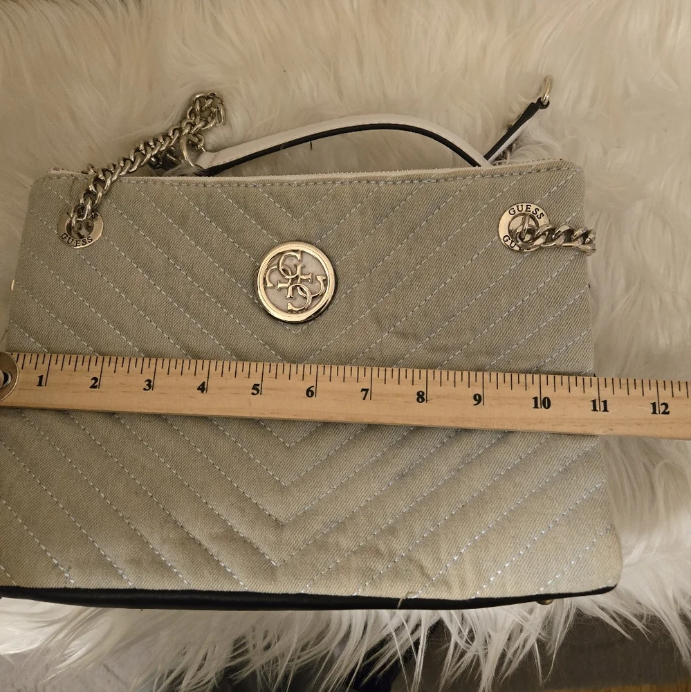 Guess Chain Bag Shoulder Elegant Silver Quilted Handbag Logo - Picture 10 of 13